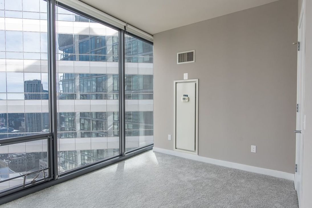 Chicago Condo: 499 N State St