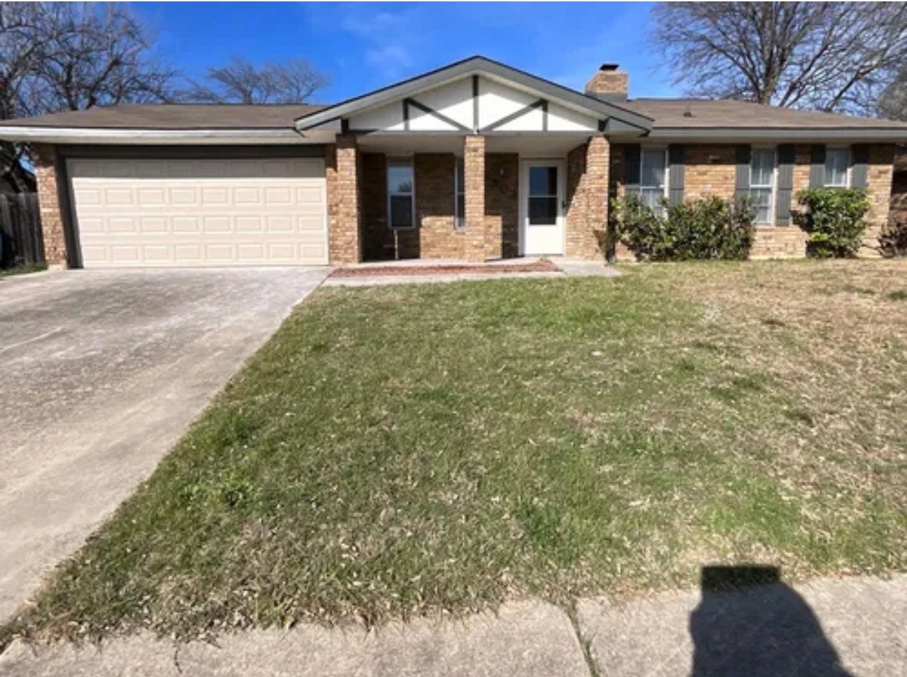 Killeen House: 2503 Lohse Rd