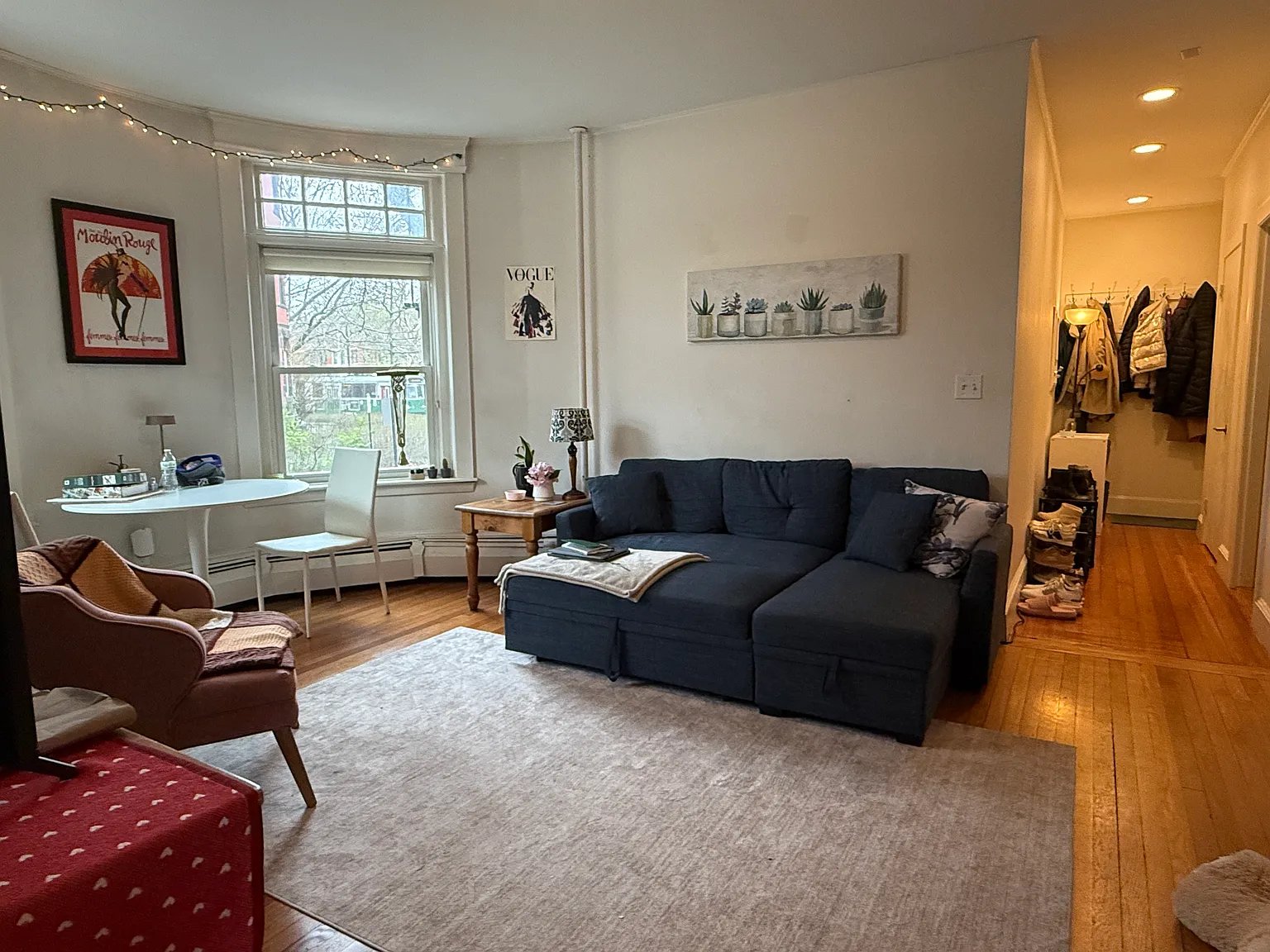 Brookline Apartment: 1871 beacon St