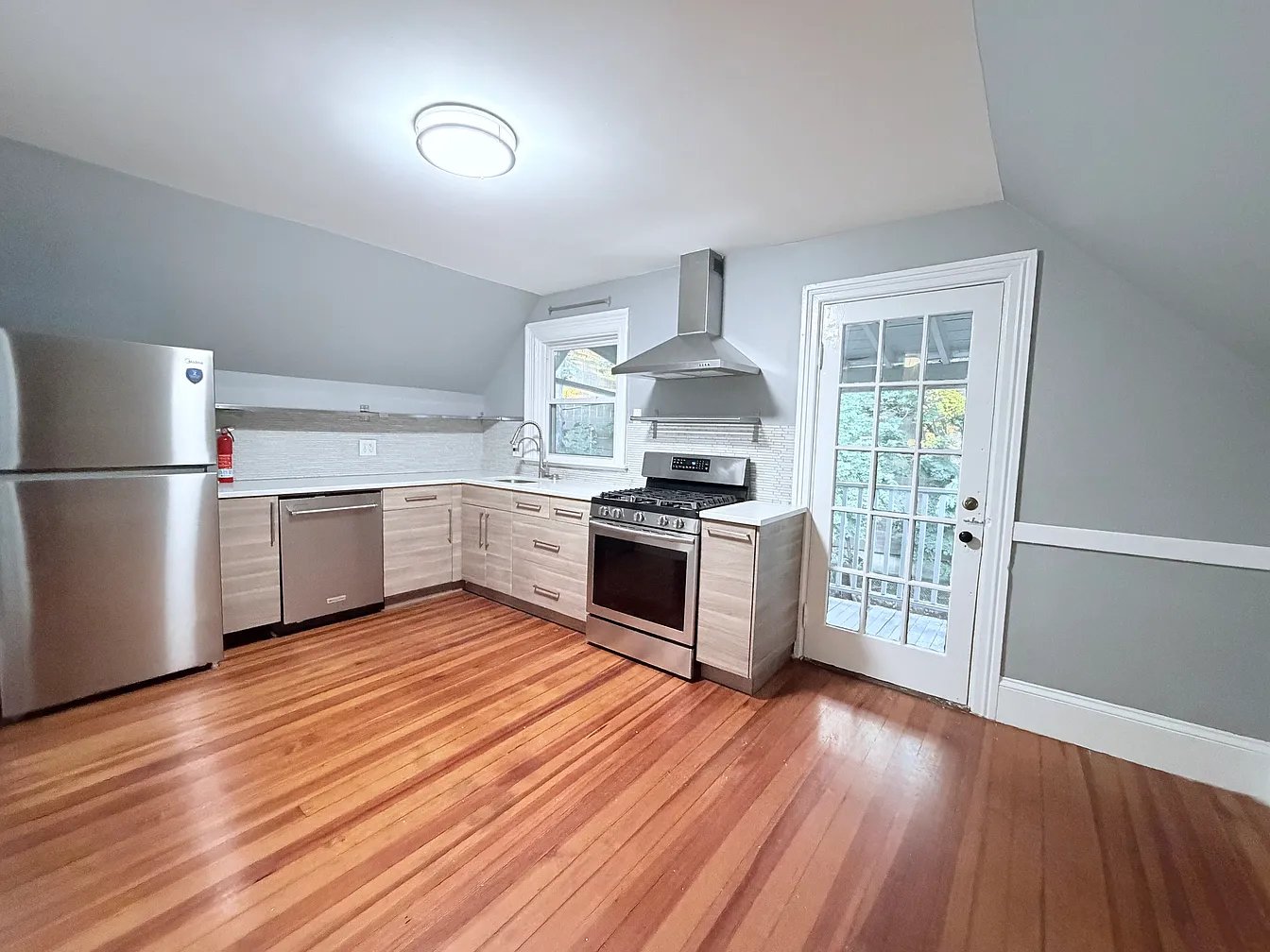 Boston Multiplex: 14 Mayfair St