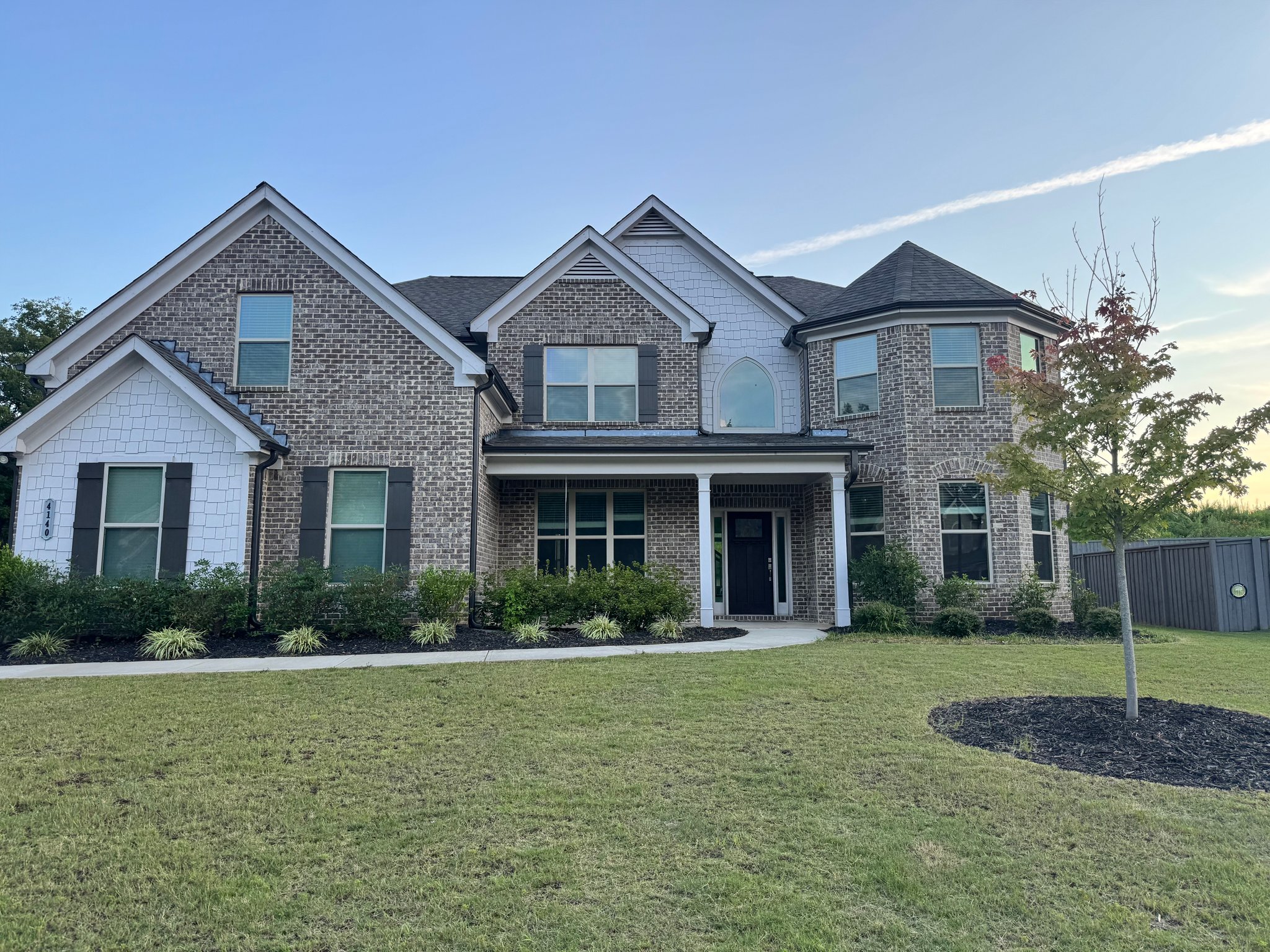 Cumming House: 4140 Gold Hill Ln