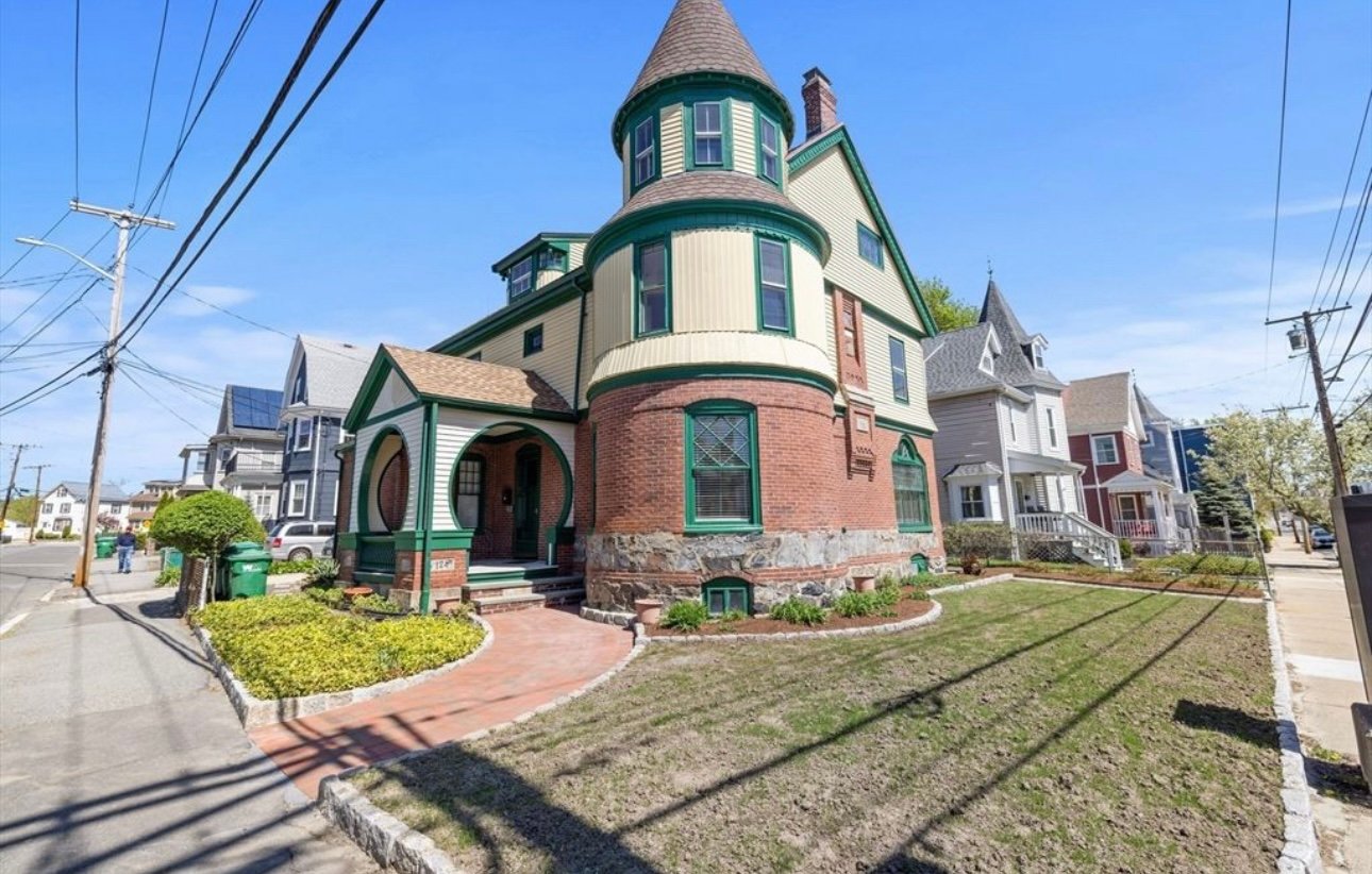 Medford Multiplex: 124 Boston Ave