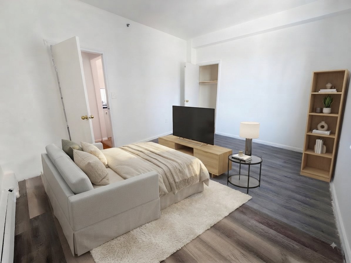 Orange Apartment: 212 Central Ave