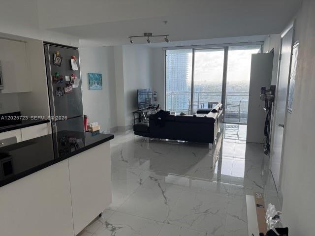 Miami Condo: 92 Southwest 3rd Street Unit 2109, Miami, FL 33130