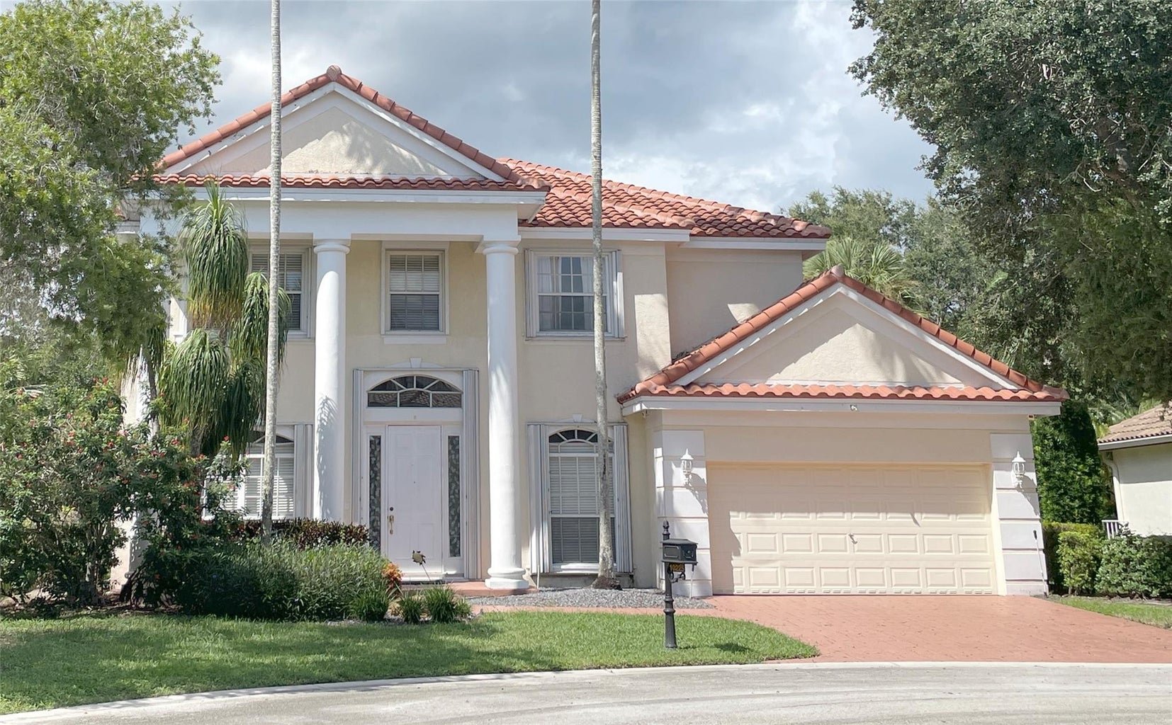 Parkland House: 10225 NW 60TH Place