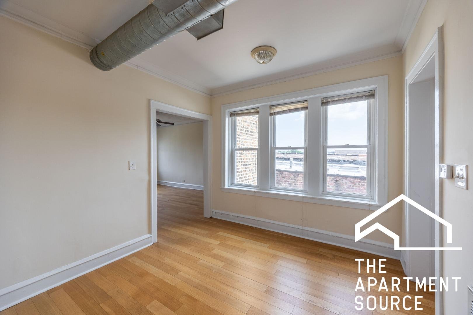 Chicago Condo: 3535 W Fullerton