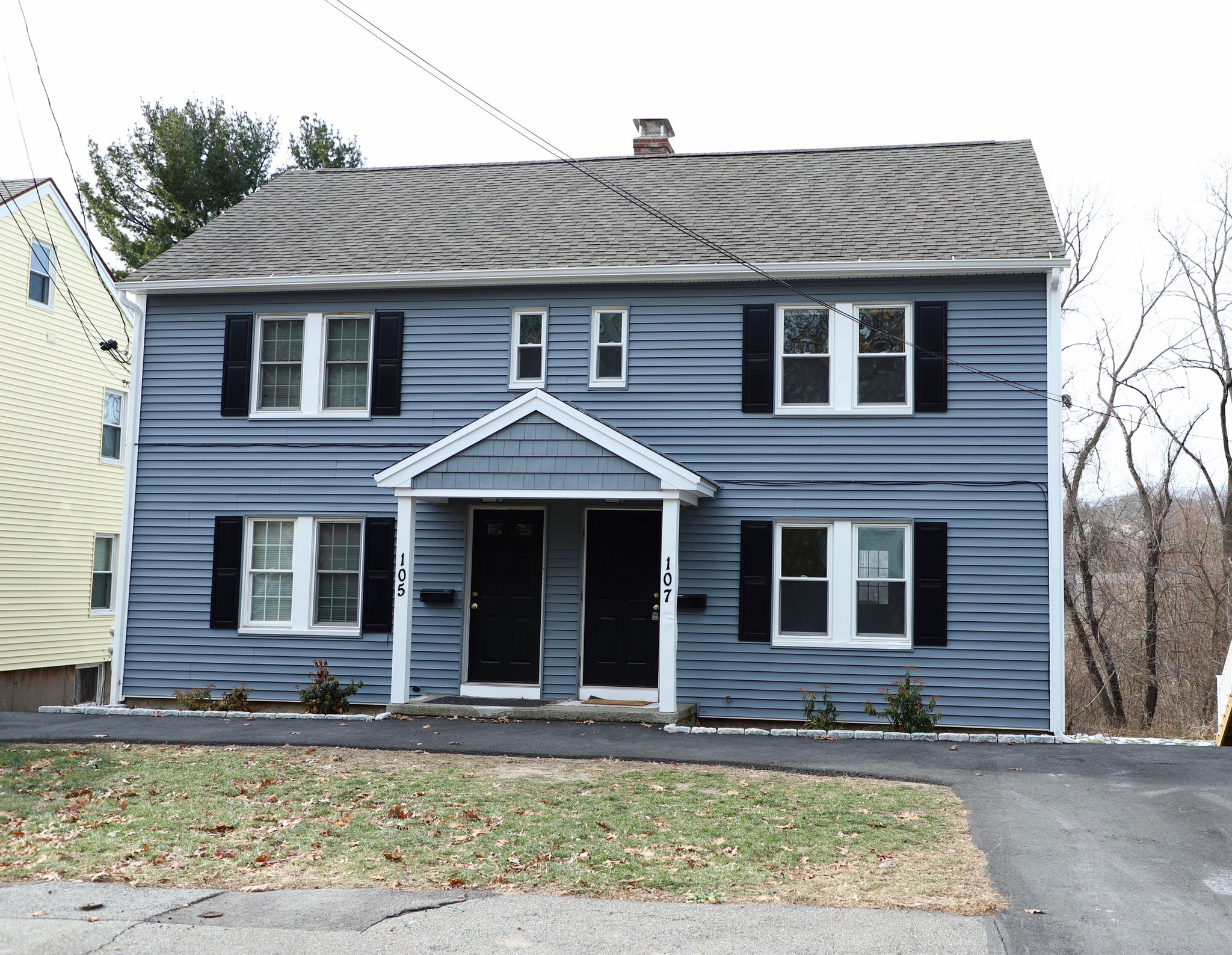 Worcester Townhome: 113 Brooks Street