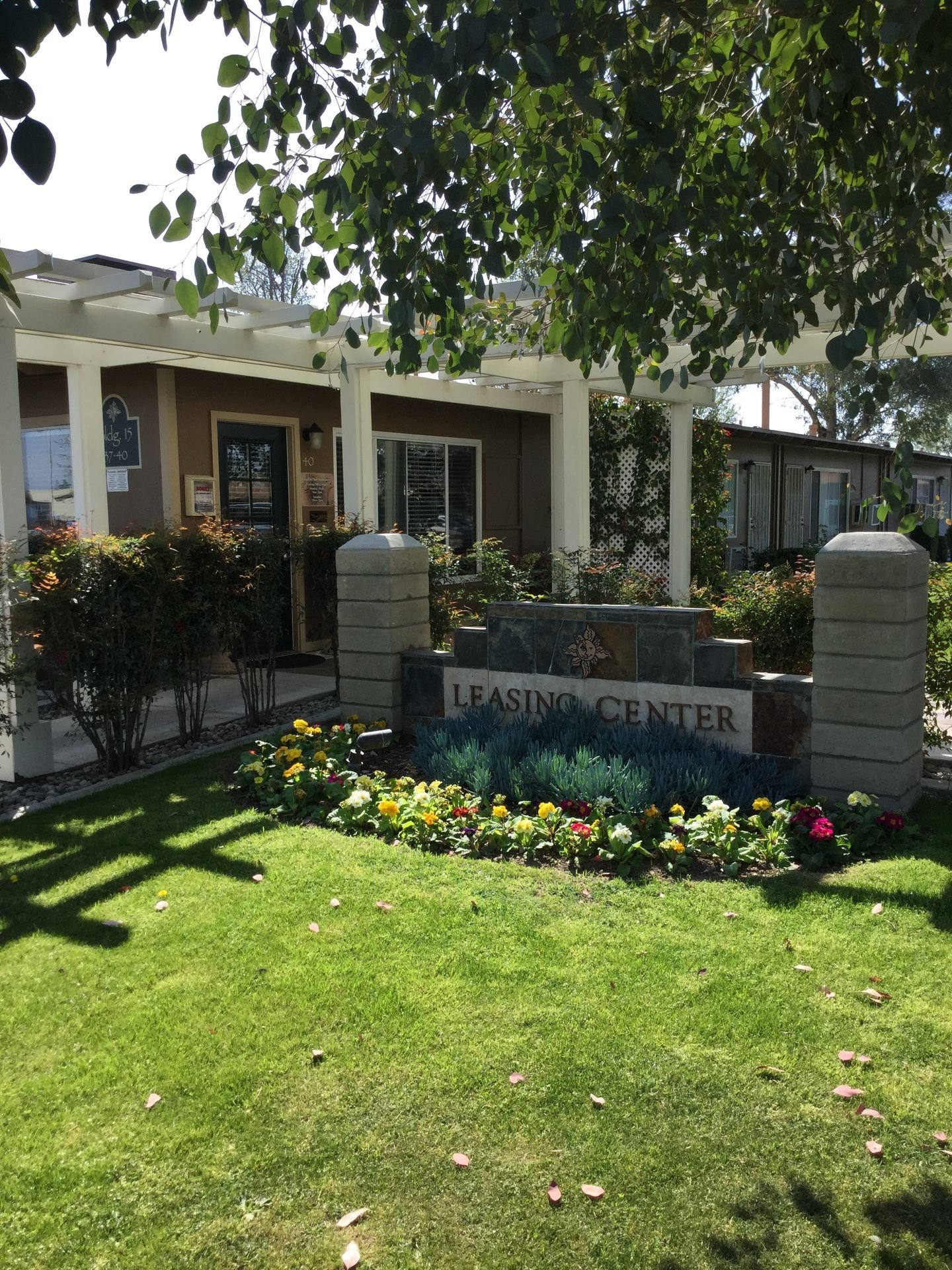 Bakersfield Apartment: 2601 Fremont St