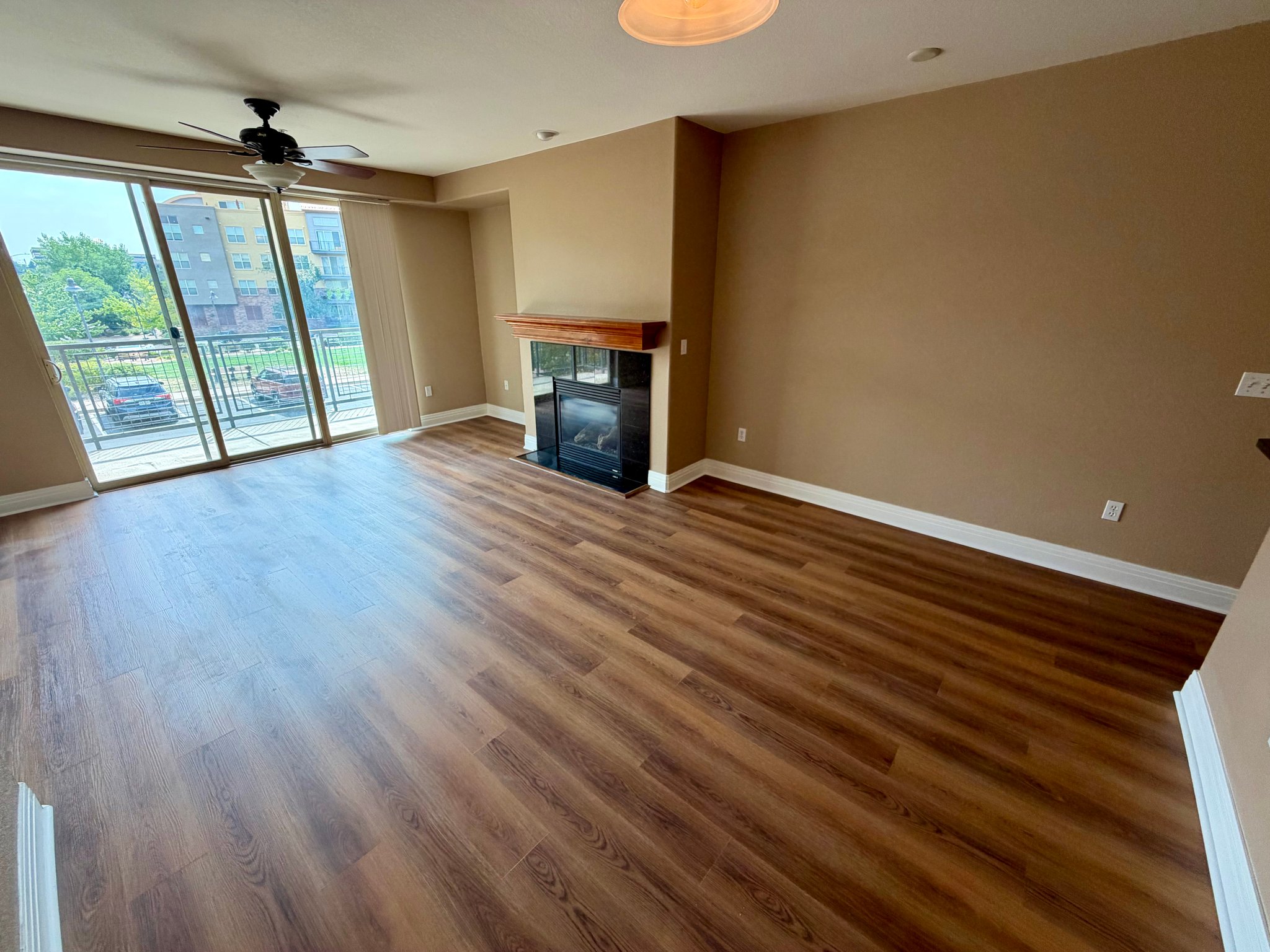 Englewood Condo: 9039 E Panorama Cir