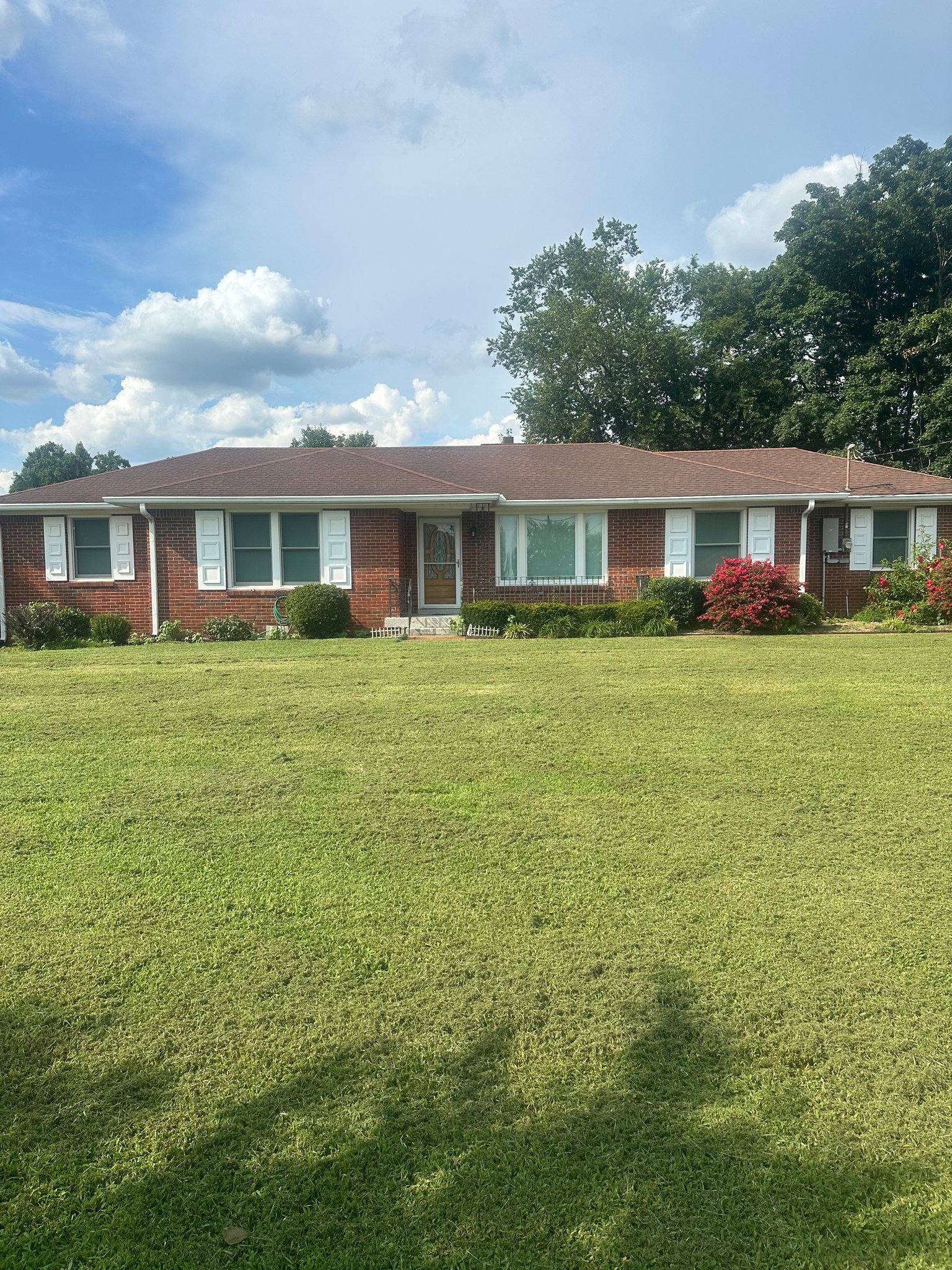 Nashville House: 2916 Windemere Cir