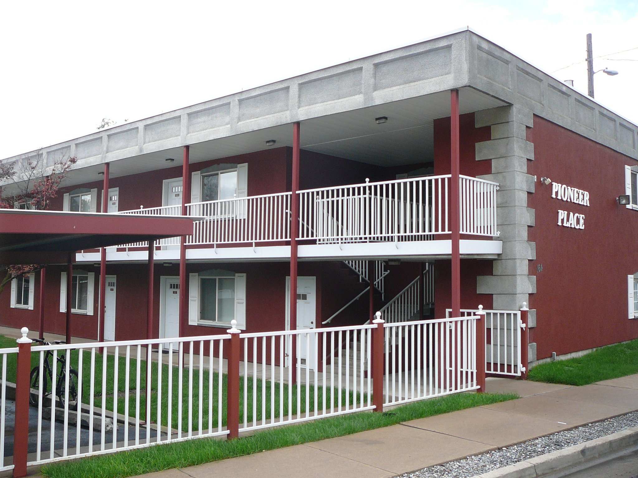 Logan Apartment: 164 Pioneer Avenue
