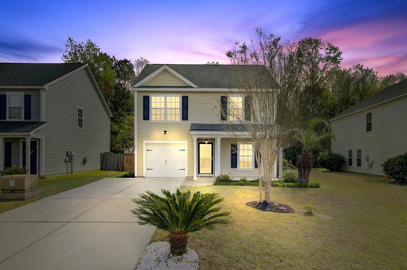 Moncks Corner House: 236 Emerald Isle Dr