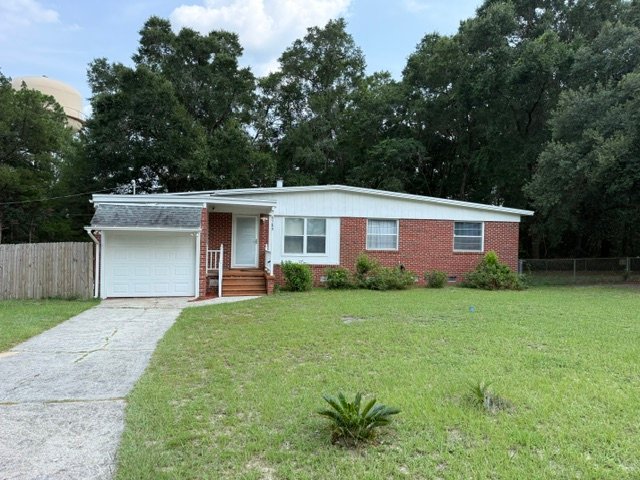 Milton House: 6589 Cedar St