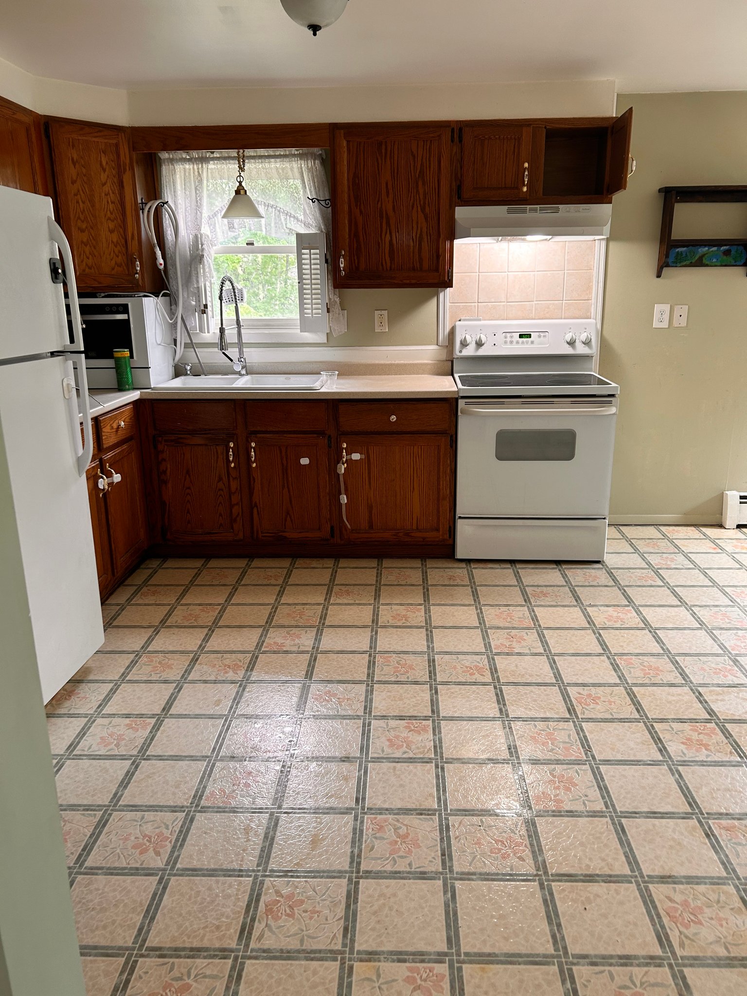South Fallsburg House: 47 Lakeland Dr