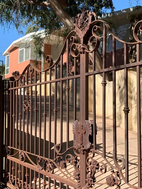 Sunland House: 10458 Pearson PL