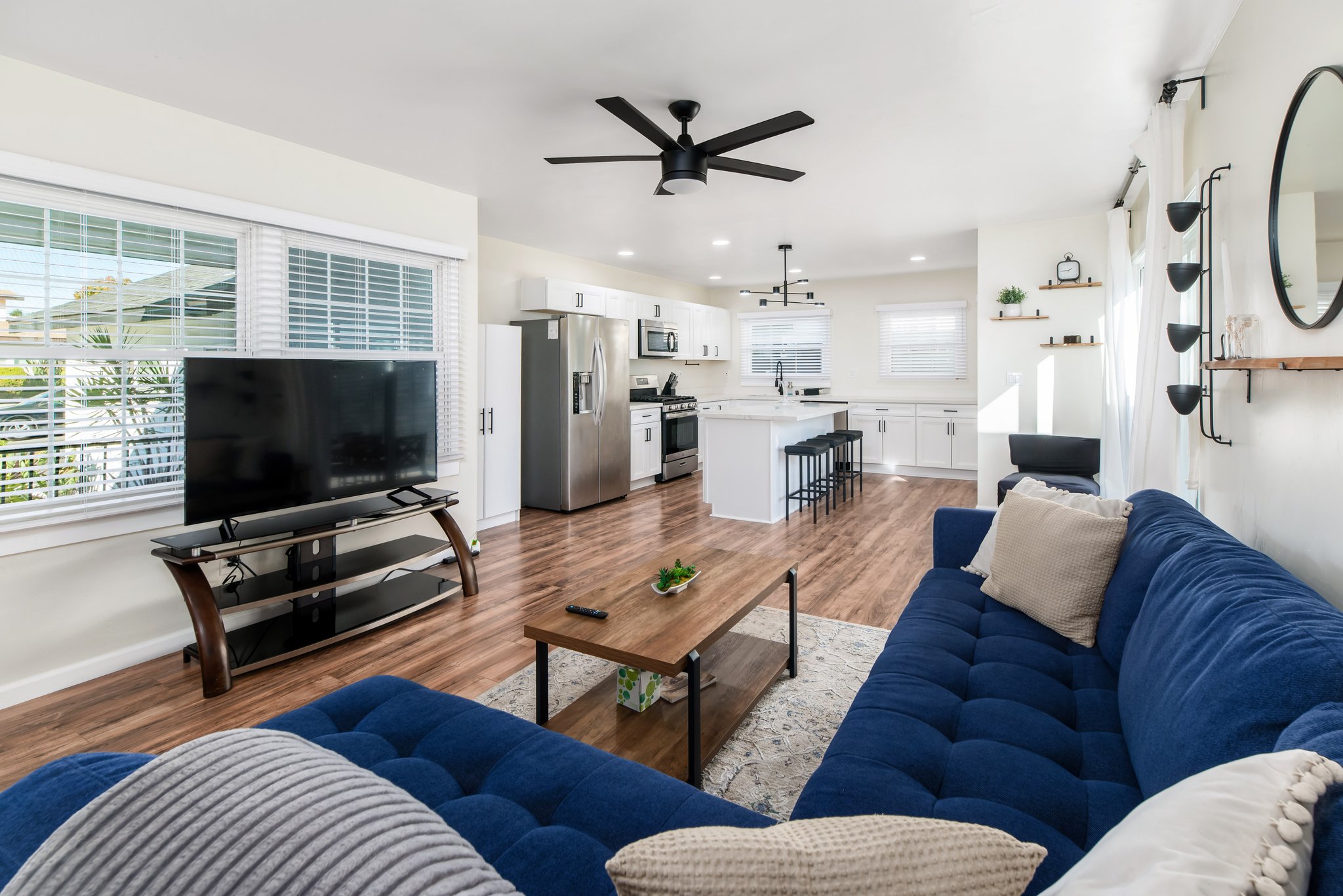 San Diego House: 5209 SOLOLA AVE.