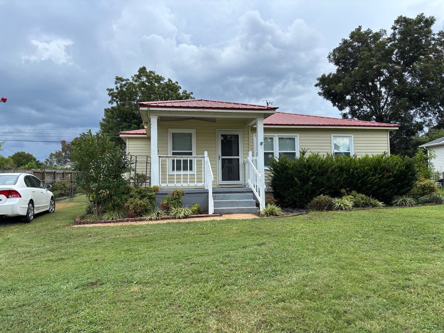 Huntsville House: 3502 Grote Street