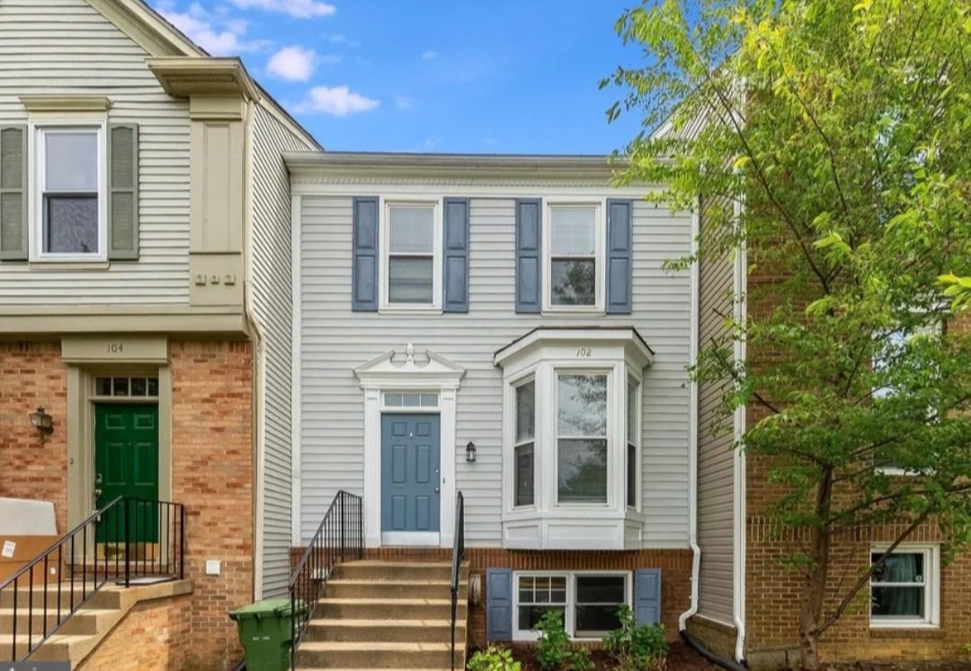 Fredericksburg Townhome: 102 Harrogate Rd