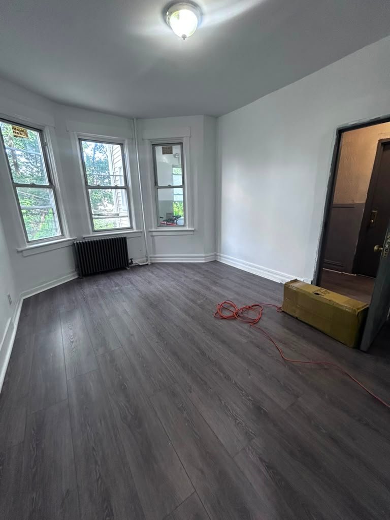 Yonkers Multiplex: 43 Currans Ln