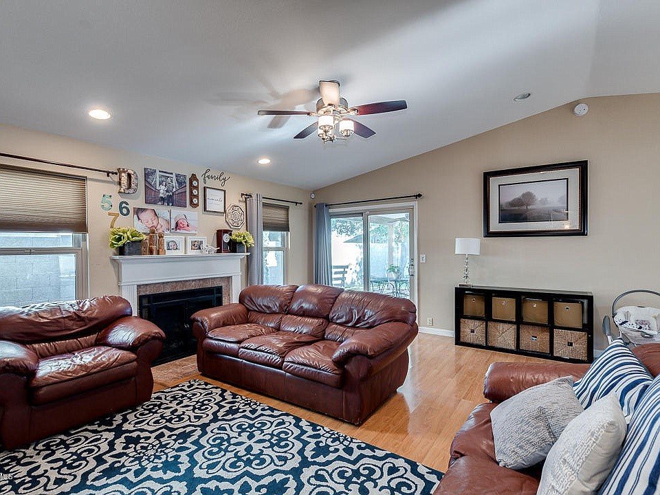 Mesa House: 4035 E Camino Street