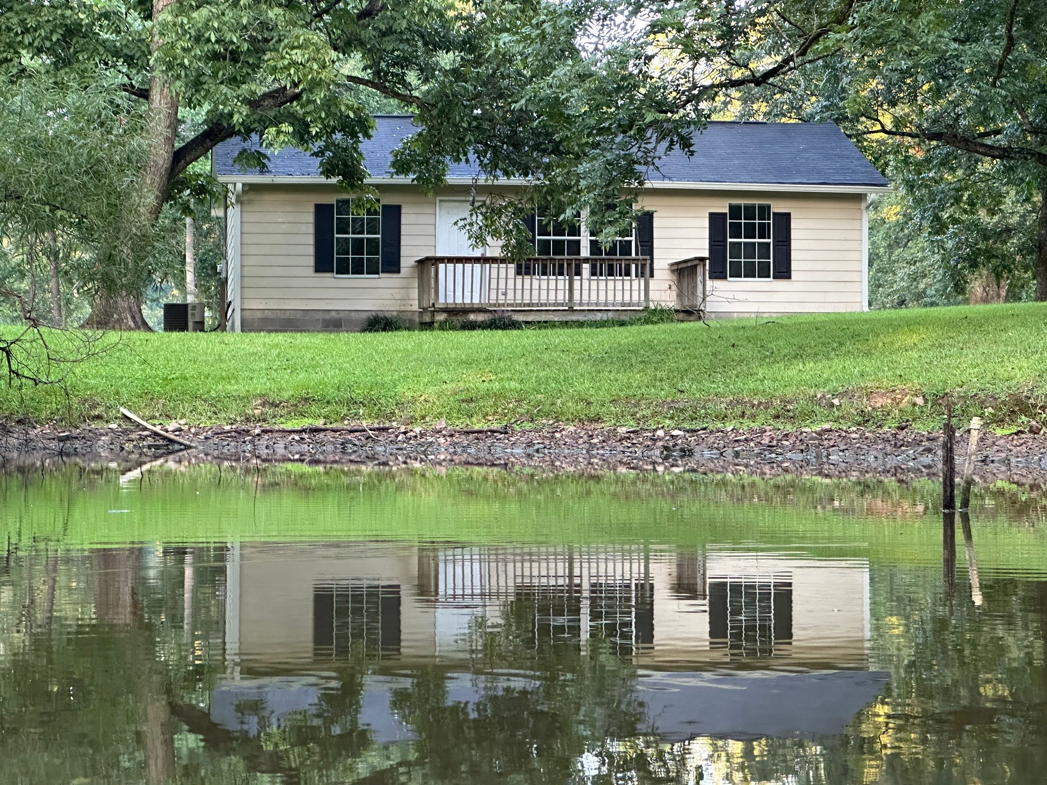 Opelika House: 63 lee Rd 2060
