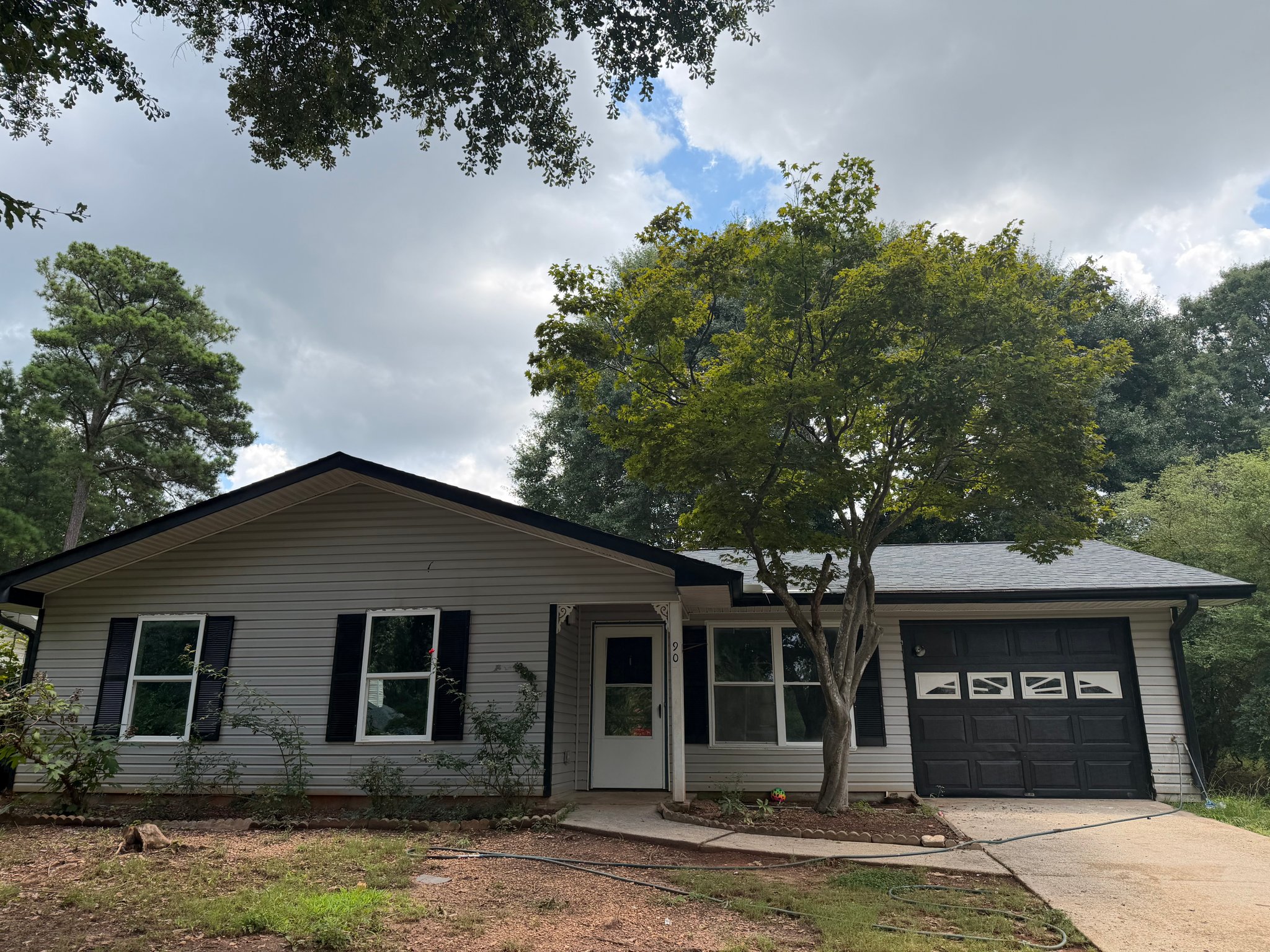 McDonough House: 90 w independence cir