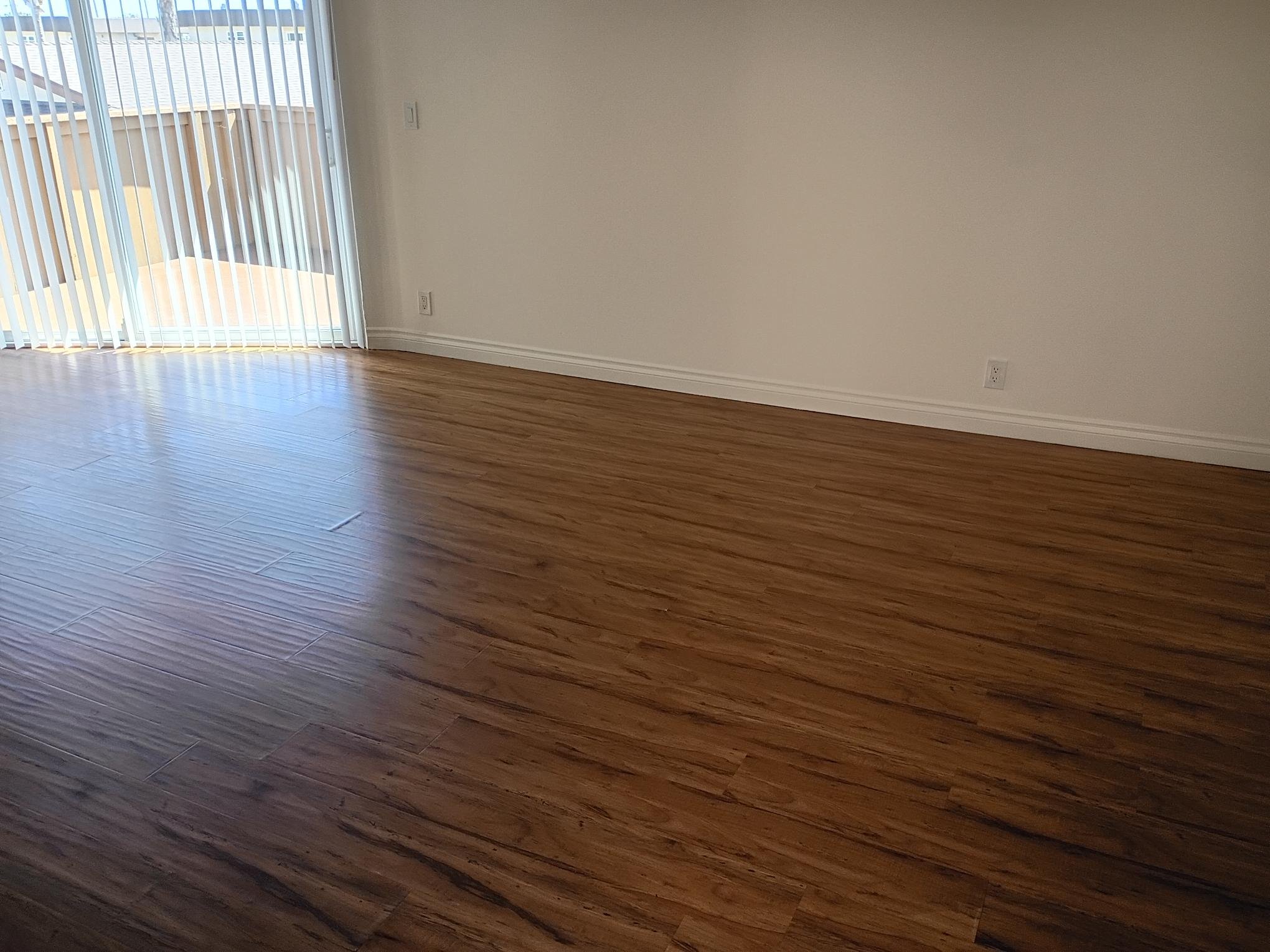 Huntington Beach Apartment: 4901 Heil Ave