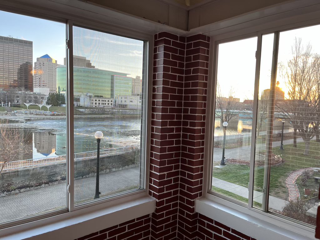 Dayton Apartment: 22 Emmet St
