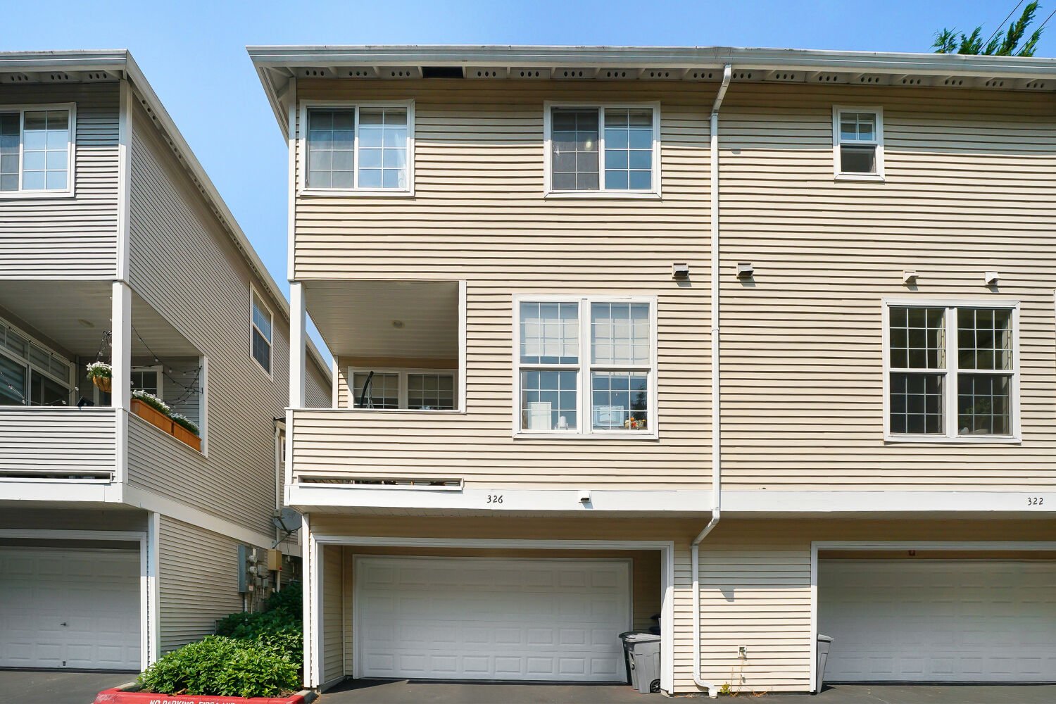 Sammamish Townhome: 326 227th Ln NE