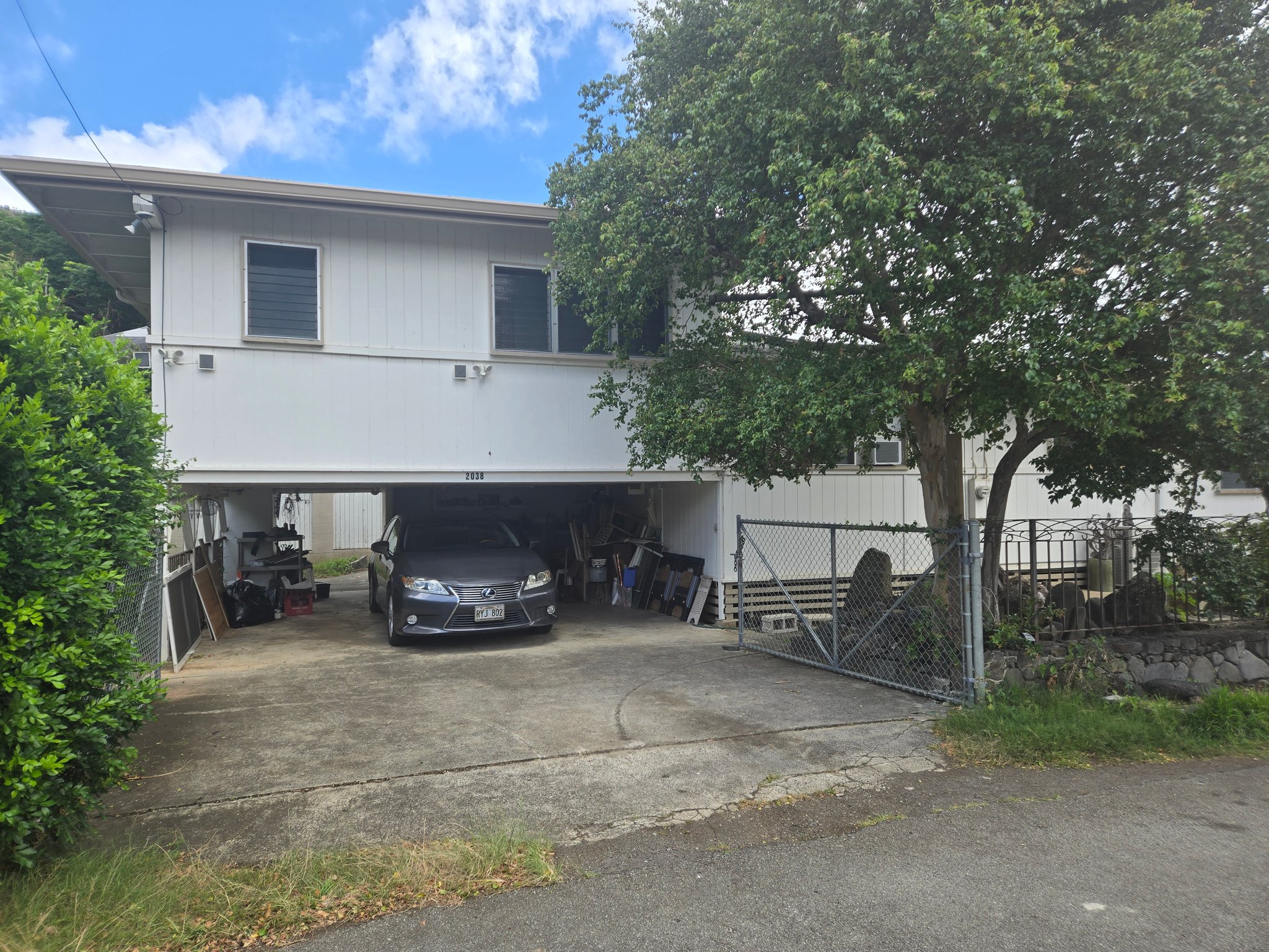 Honolulu House: 2038 Linohau Way