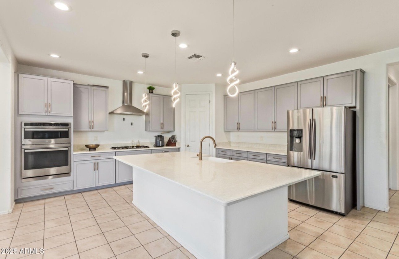 Phoenix House: 7718 W Jones Ave