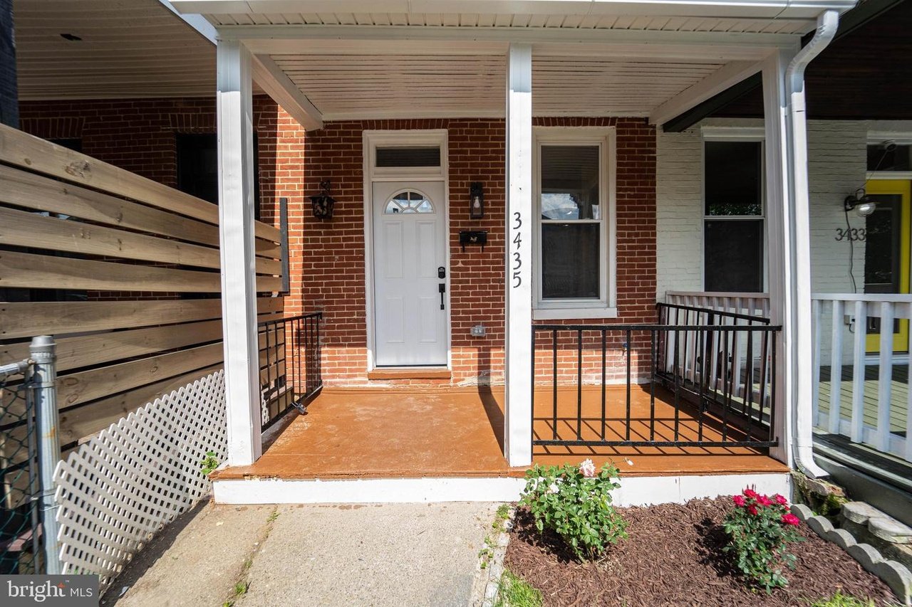Baltimore Townhome: 3435 Hickory Ave