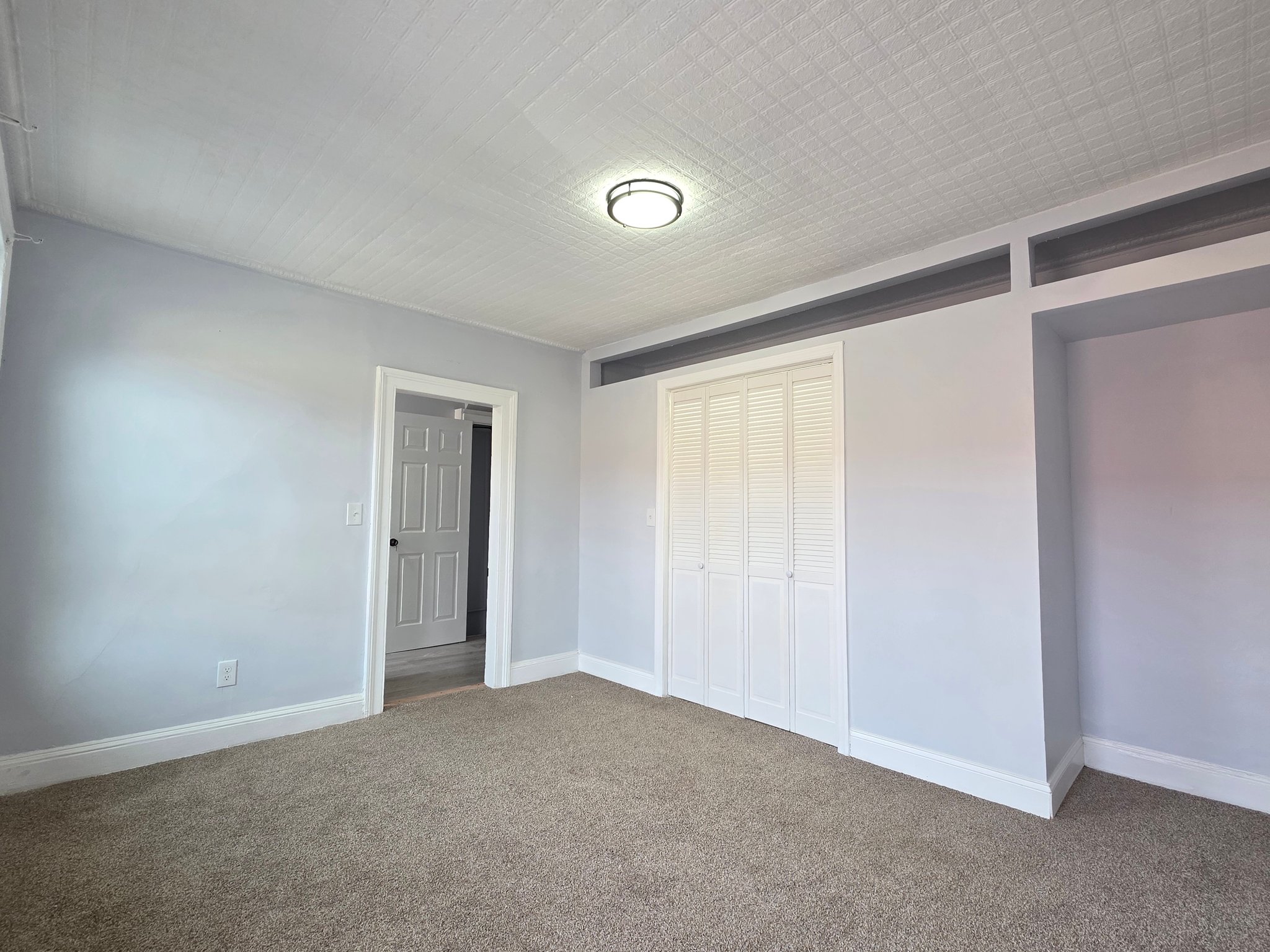 Kearny Multiplex: 8 Lincoln Ave