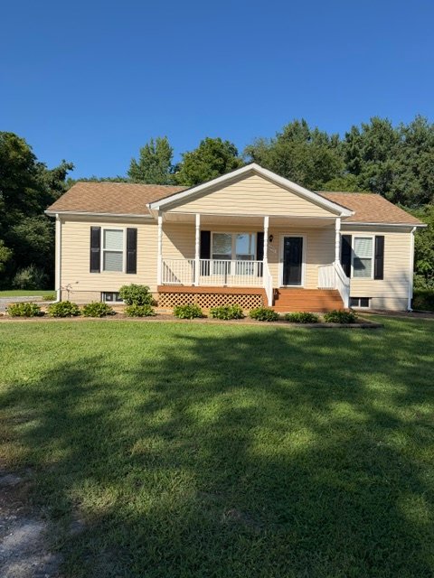 King George House: 10457 Hughes Ln