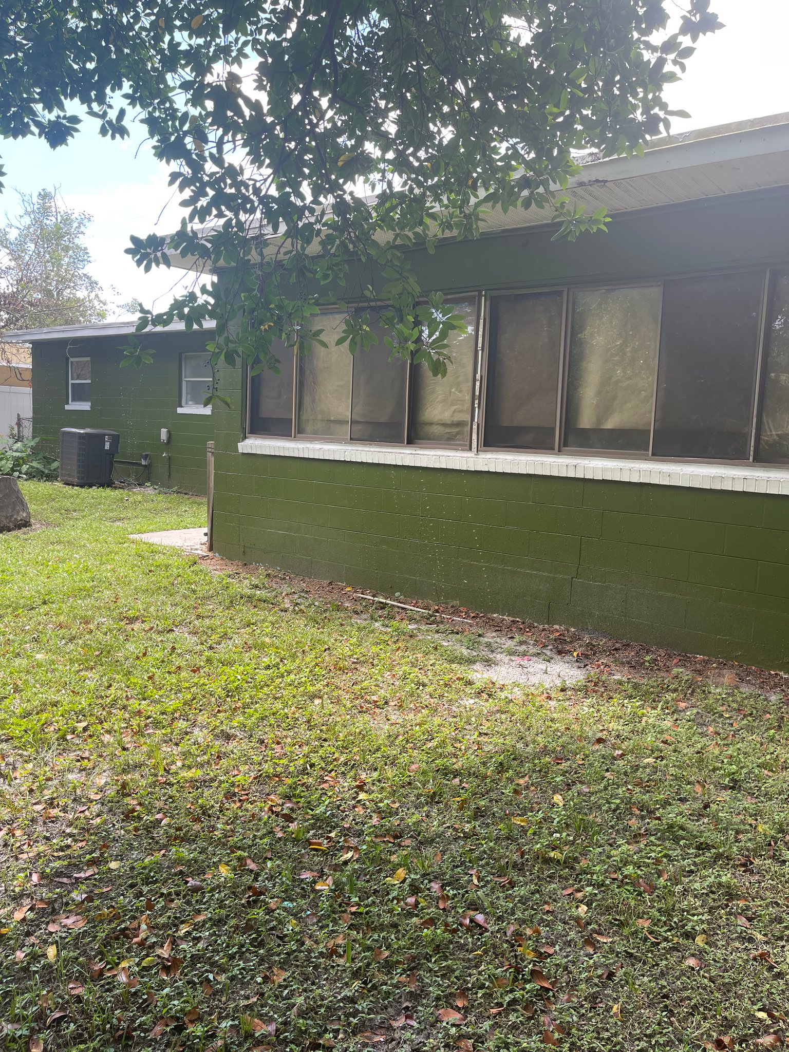 Daytona Beach House: 535 Colfax Dr