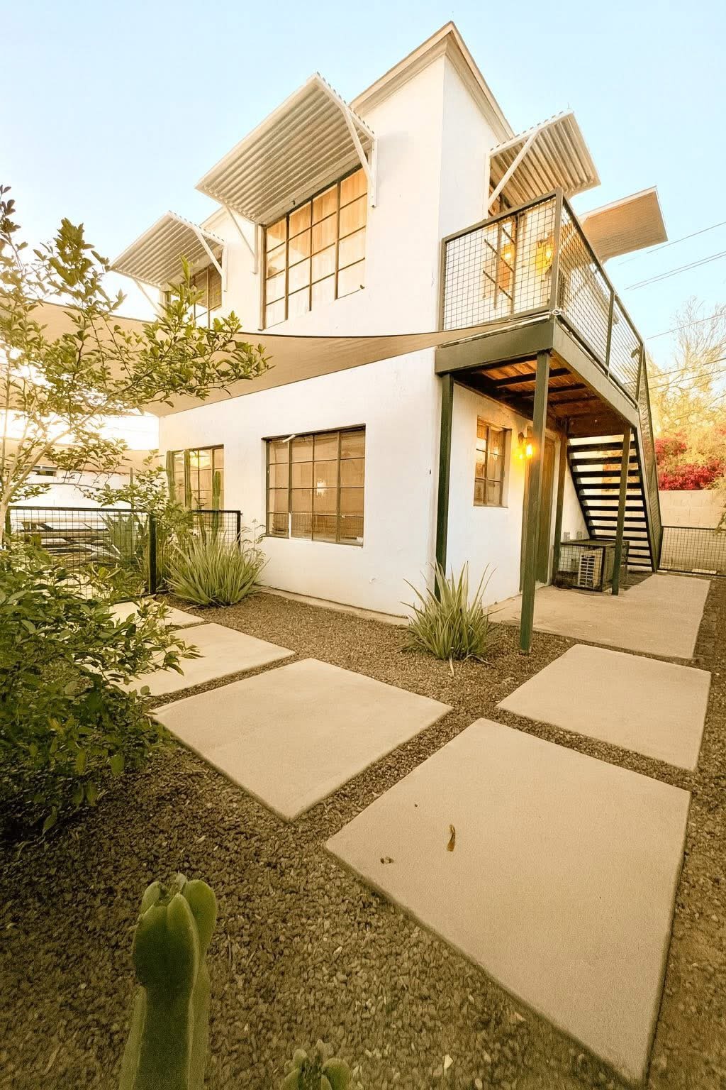 Phoenix Townhome: 1530 E Diamond St