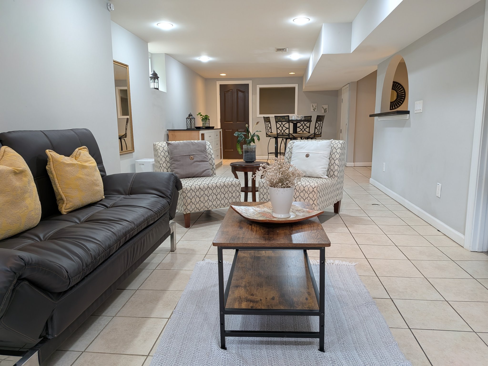 Marietta Apartment: 1941 Cason Dr