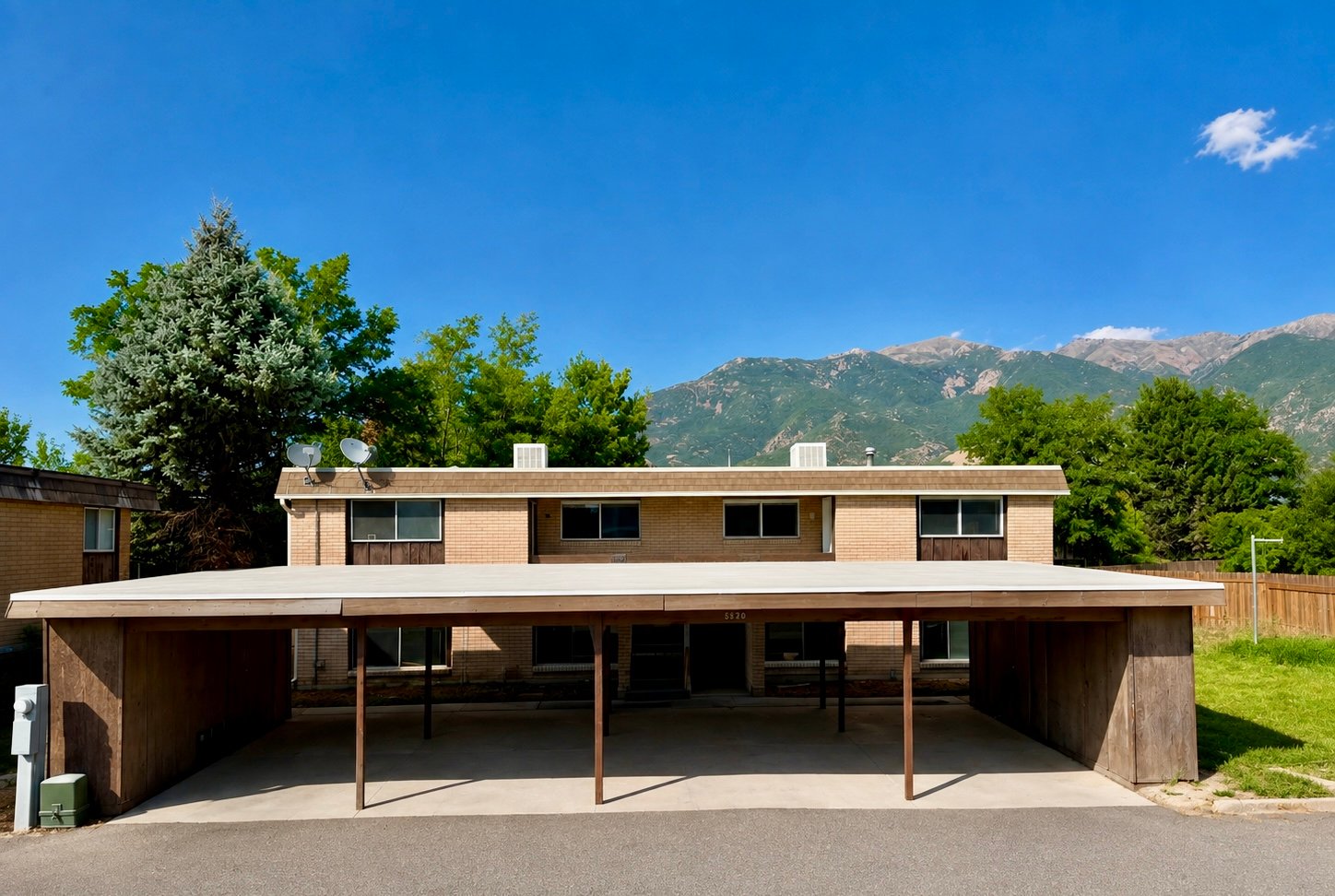 Ogden Multiplex: 5820 Main Point Blvd