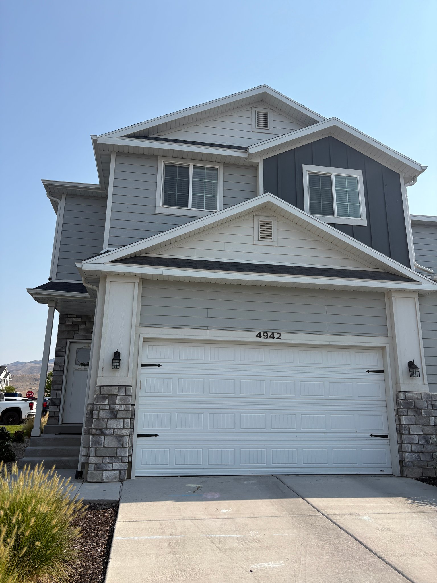 Eagle Mountain Townhome: 4942 E Breezy Patch Rd