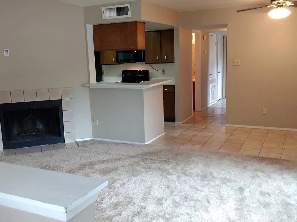 Houston Townhome: 8024 Sands Point Dr