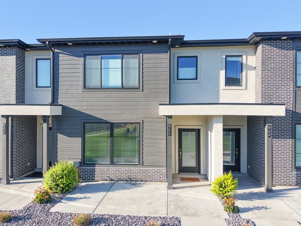American Fork Townhome: 924 800 S