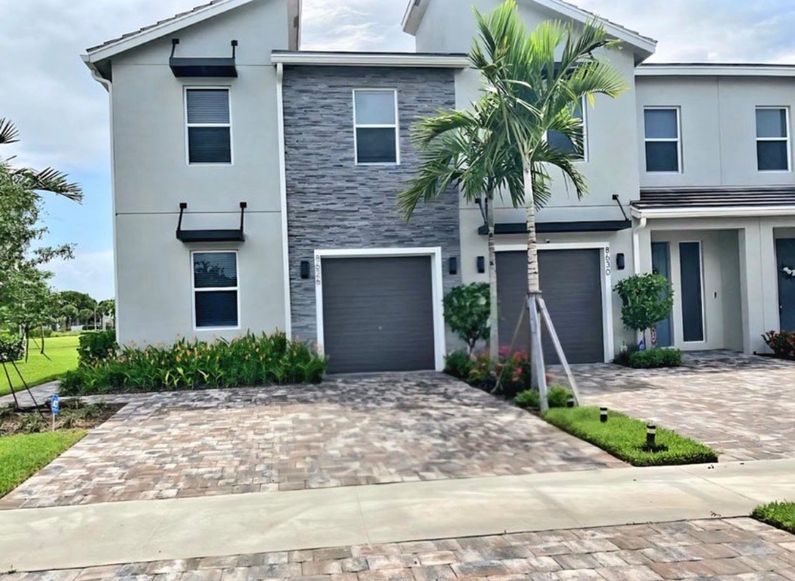 lake worth Townhome: 8626 via mar rosso