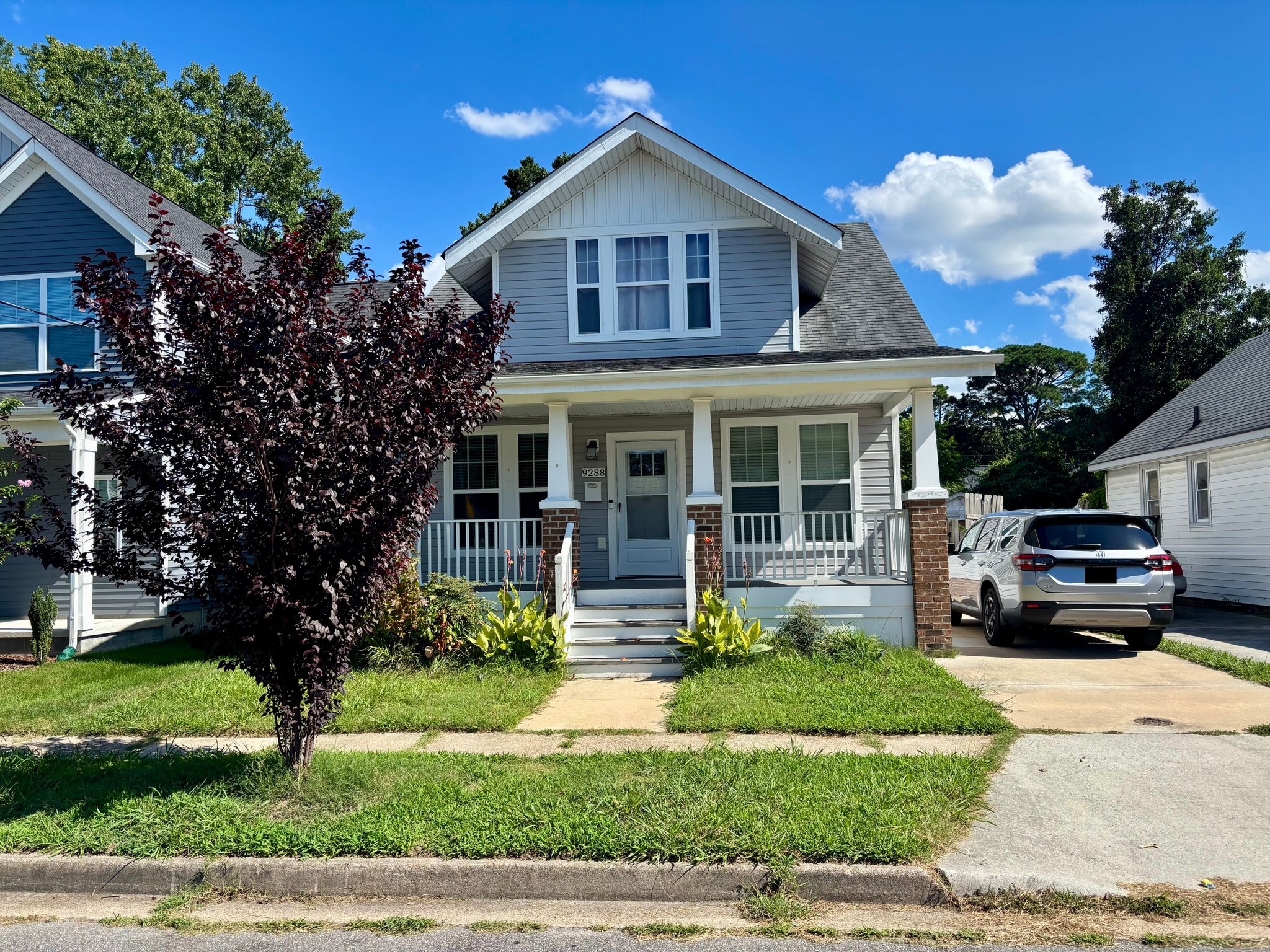 Norfolk House: 9288 Buckman Ave