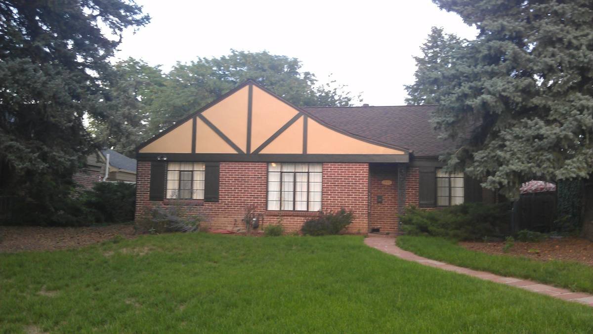 University Park House: 1930 S. Milwaukee