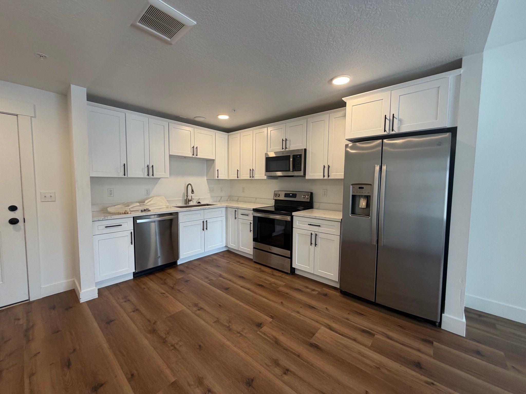 Heber City Apartment: 98 E Center Street