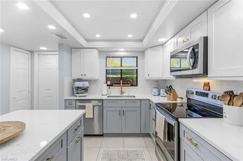 Fort Myers Condo: 15751 Windward Way Cir