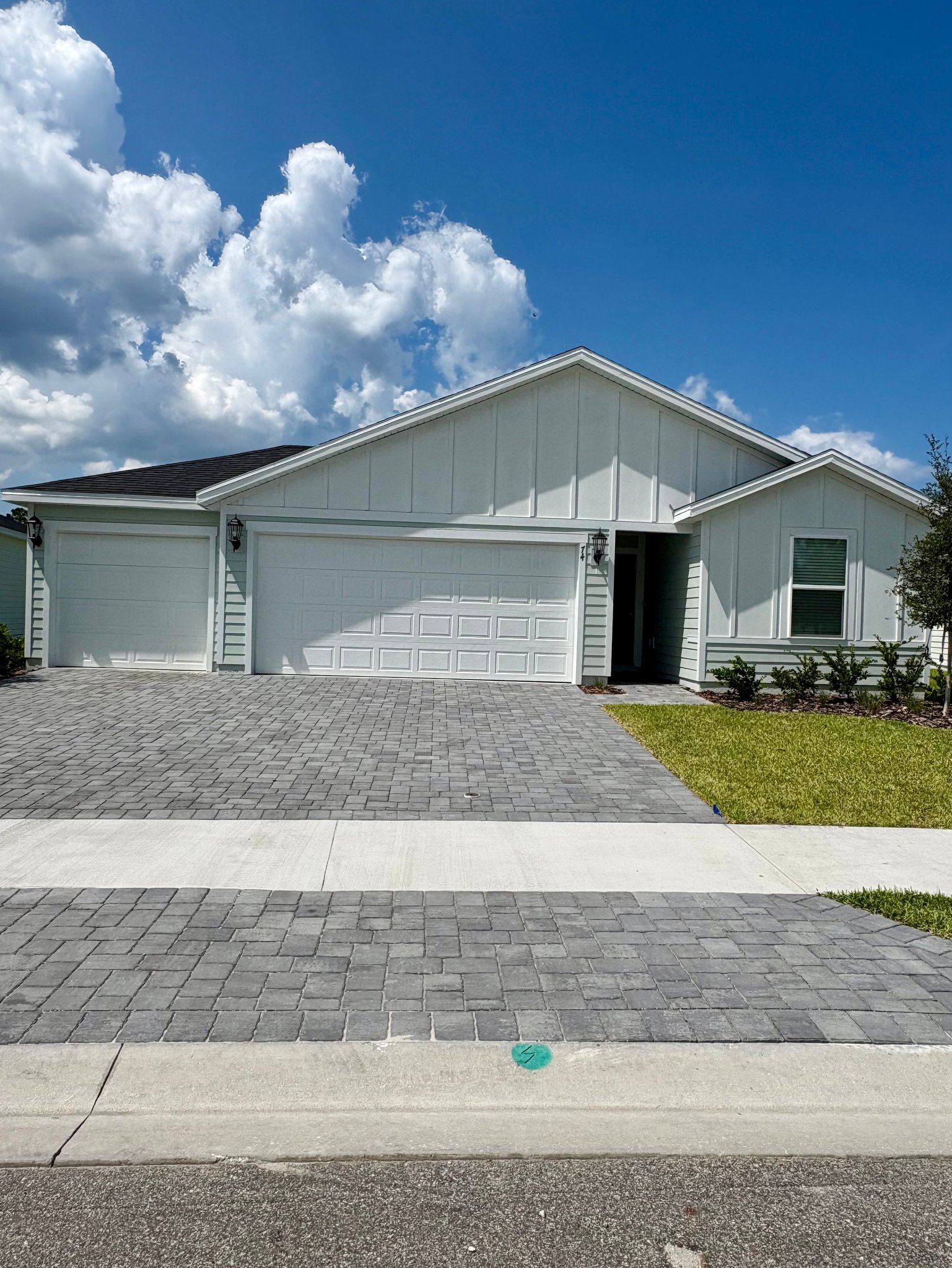 Palm Coast House: 74 Ararat Dr