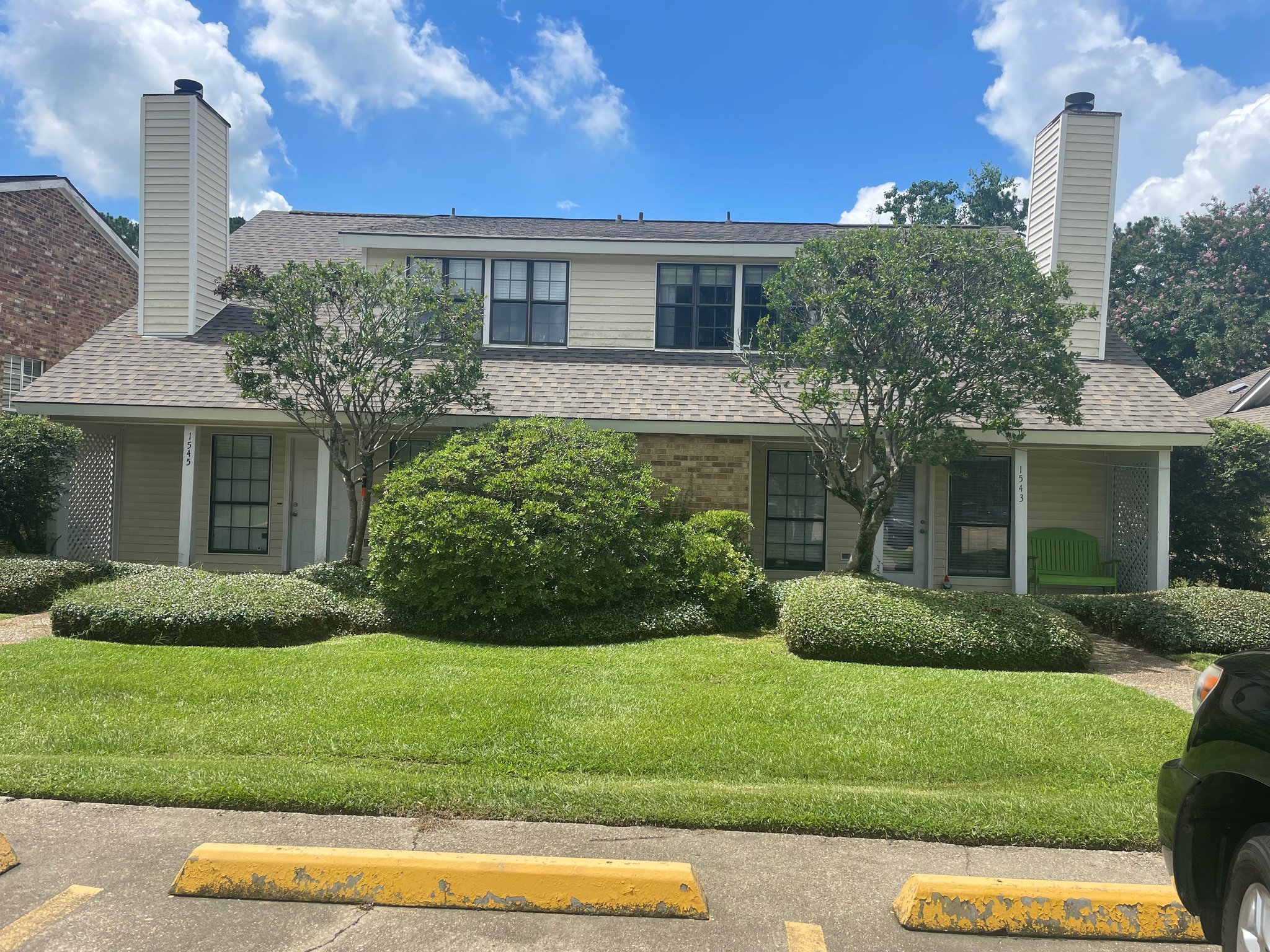 Baton Rouge Townhome: 1545 Sharlo Ave.
