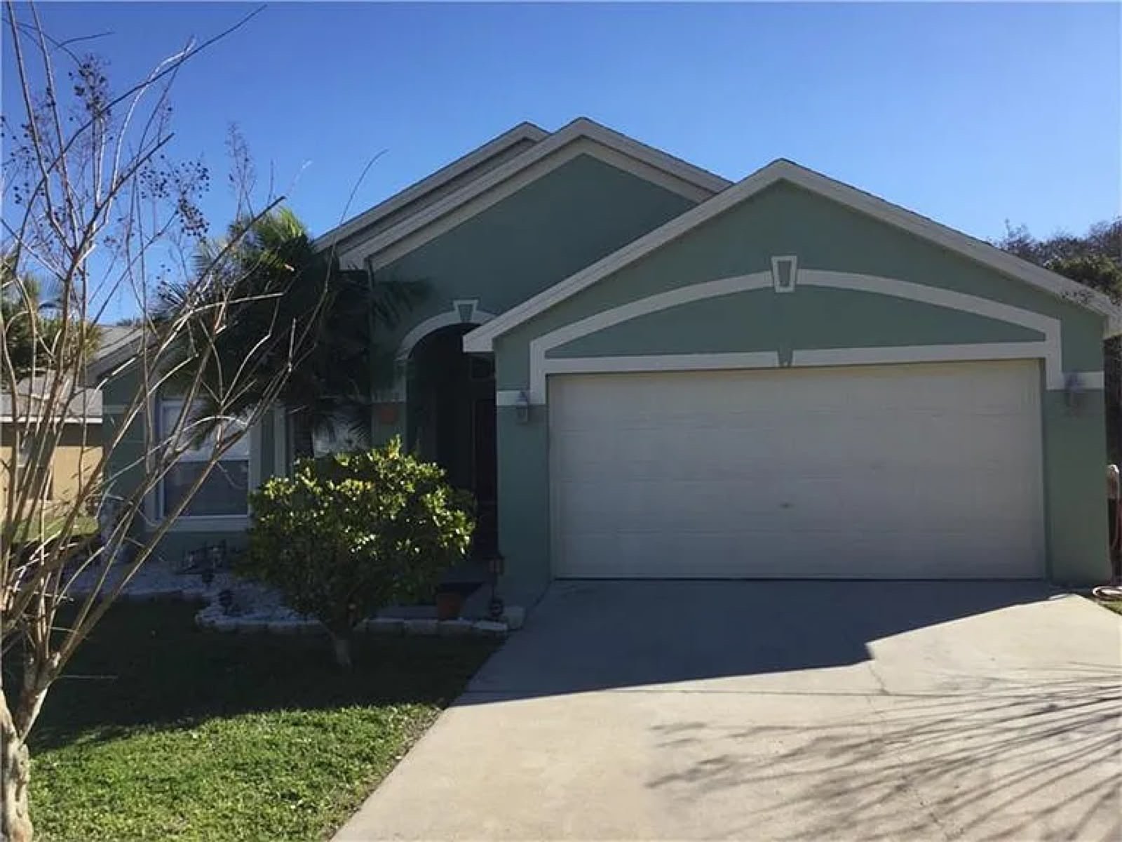 Kissimmee House: 2000 Locust Berry Dr