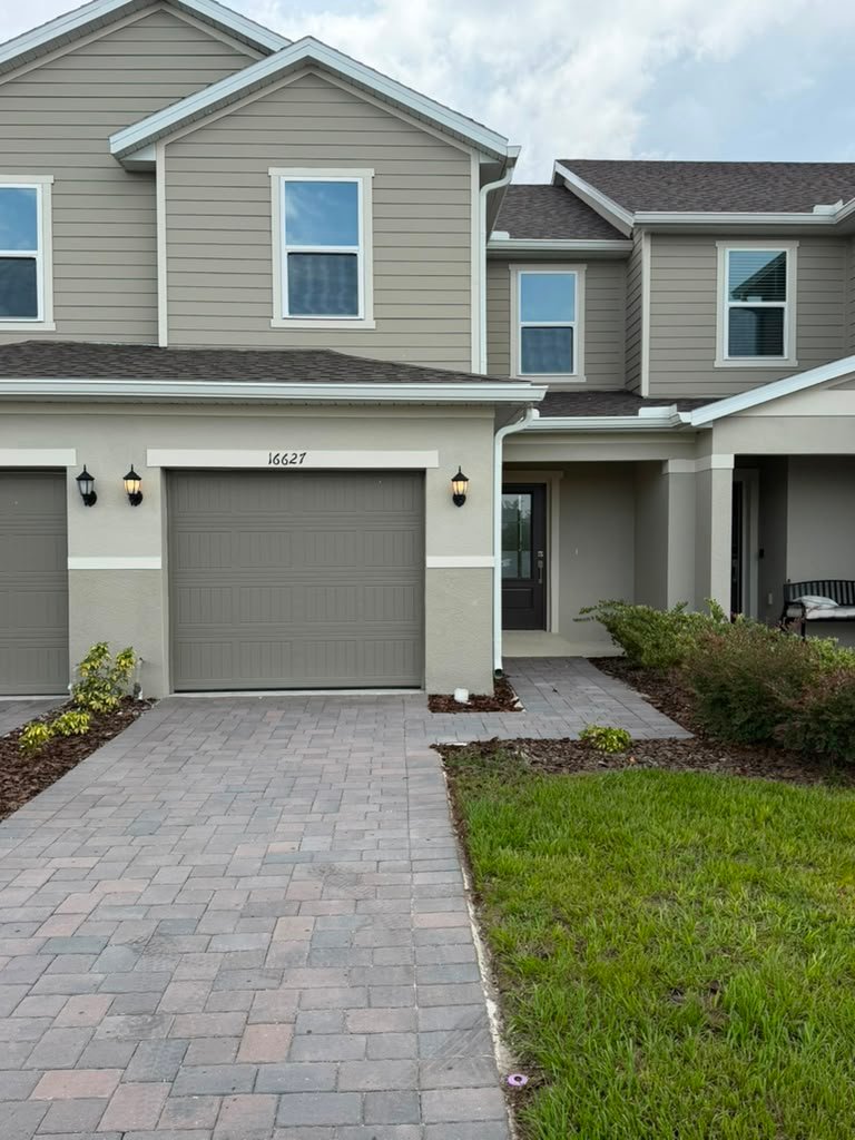 Clermont Townhome: 16631 Luminary Loop